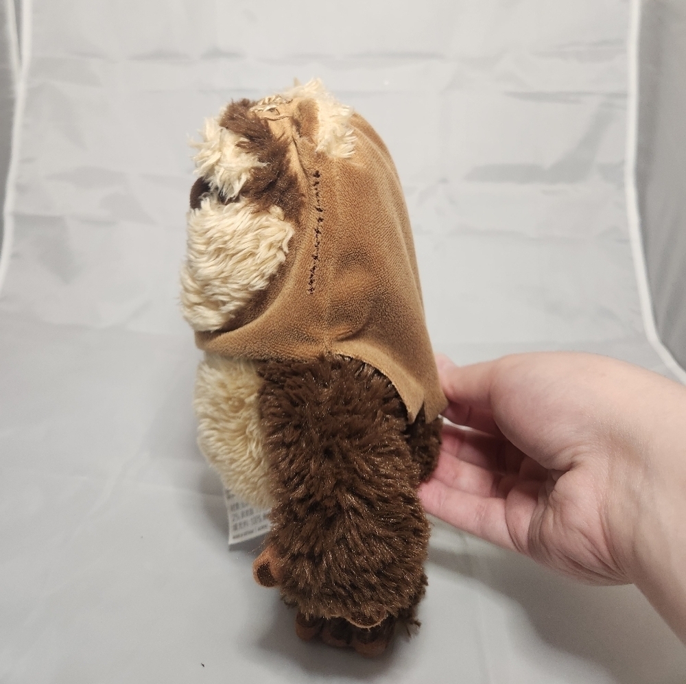 10" Star Wars Ewok Disney Park Plush Stuffed Animal - Picture 4 of 10